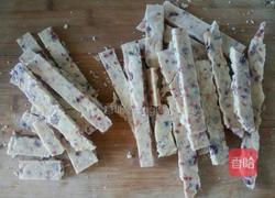 蔓越莓花生牛轧糖的做法图解10