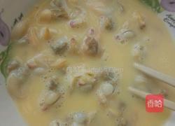 花蛤蜊肉鸡蛋白菜汤的做法图解4