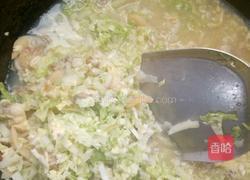 花蛤蜊肉鸡蛋白菜汤的做法图解8