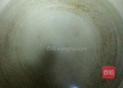 火腿肠鸡蛋面的做法图解2