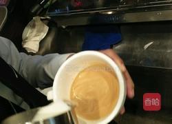咖啡拿铁的做法图解6