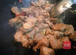 土豆烧牛腩的做法图解9