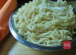 酱油炒湿面的做法图解3
