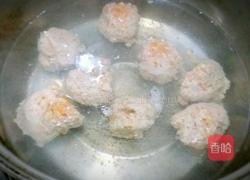 豌豆苗丸子汤的做法图解5