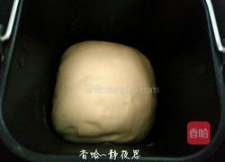 花朵豆沙馅面包的做法图解6