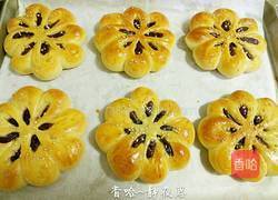 花朵豆沙馅面包的做法图解23