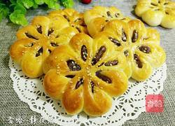 花朵豆沙馅面包的做法图解24
