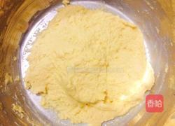 奶香玉米面松饼的做法图解3