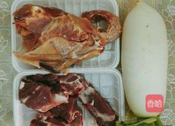 萝卜汤的做法图解1