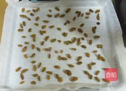 葡萄干奶油蛋糕卷的做法图解11