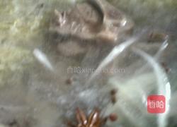 酸菜炖骨头的做法图解9