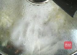 酸菜炖骨头的做法图解10