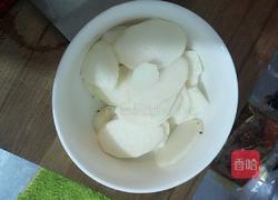 薏米红枣山药粥的做法图解2