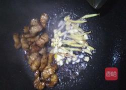 莲藕焖五花肉的做法图解6