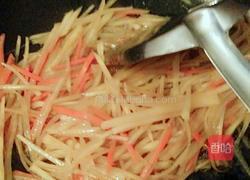 土豆丝炒芹菜的做法图解7