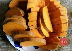 南瓜豆沙包的做法图解1