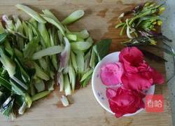 鲜花时蔬紫菜苔的做法图解1