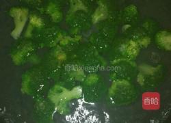 西兰花杏鲍菇的做法图解4