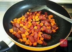 香肠焖饭的做法图解6