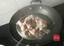 花生猪手汤的做法图解6
