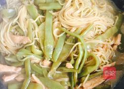 1鸡丝豆角焖面的做法图解11