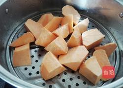 炸番薯丸子的做法图解2