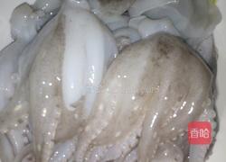 青椒炒章鱼的做法图解1