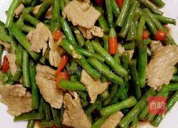 家常瘦肉炒豆角的做法图解8