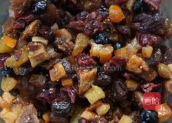 圣诞水果磅蛋糕的做法图解2