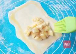 饺子皮香蕉派的做法图解6