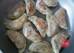 煎饺（腊肠芹菜肉馅）的做法图解9