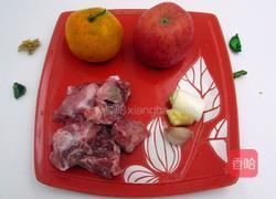 Apple桔排骨的做法图解1