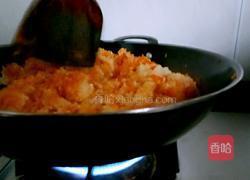 甜味南瓜炒糯米饭的做法图解3