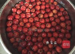 山楂罐头的做法图解1