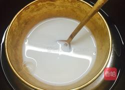 草莓慕斯蛋糕的做法图解8