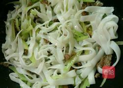 莴苣牛肉炒河粉的做法图解7