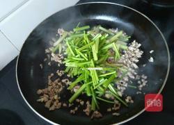 肉末芹菜的做法图解6