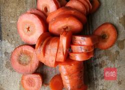 蔬菜炸酱面的做法图解1