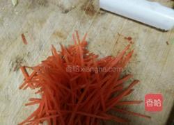 辣炒白菜烩芹菜的做法图解1