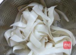 淹至萝卜条的做法图解3