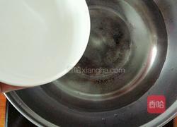 椰汁果冻的做法图解1