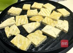 香煎豆腐的做法图解3
