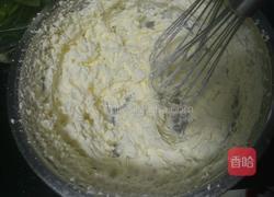 草莓圣诞老人的做法图解5