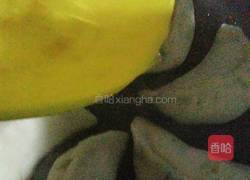 小熊煎锅芹菜鲜肉煎饺的做法图解8