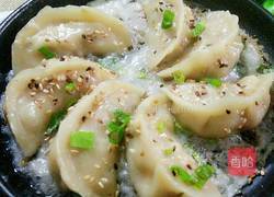 小熊煎锅芹菜鲜肉煎饺的做法图解14