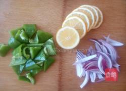 香喷喷烤鸡翅根的做法图解3