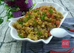 三色鸡蛋炒饭的做法图解1