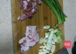 烩三鲜的做法图解1