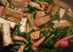 韭菜火腿炒香干的做法图解7