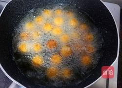 炸红薯丸子的做法图解5